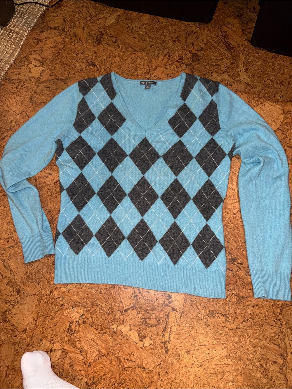 Apt. 9 Blue and Gray Argyle V-Neck Sweater